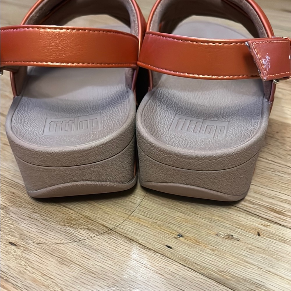 Fitflop Tan and Orange Sandals with Pleated Straps - Picture 8 of 11